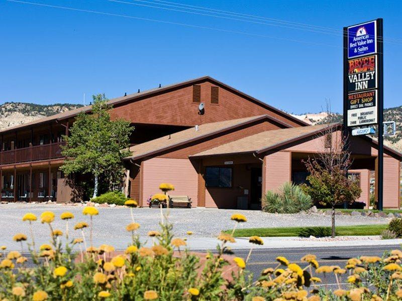 Red Ledges Hotel Tropic Exterior photo