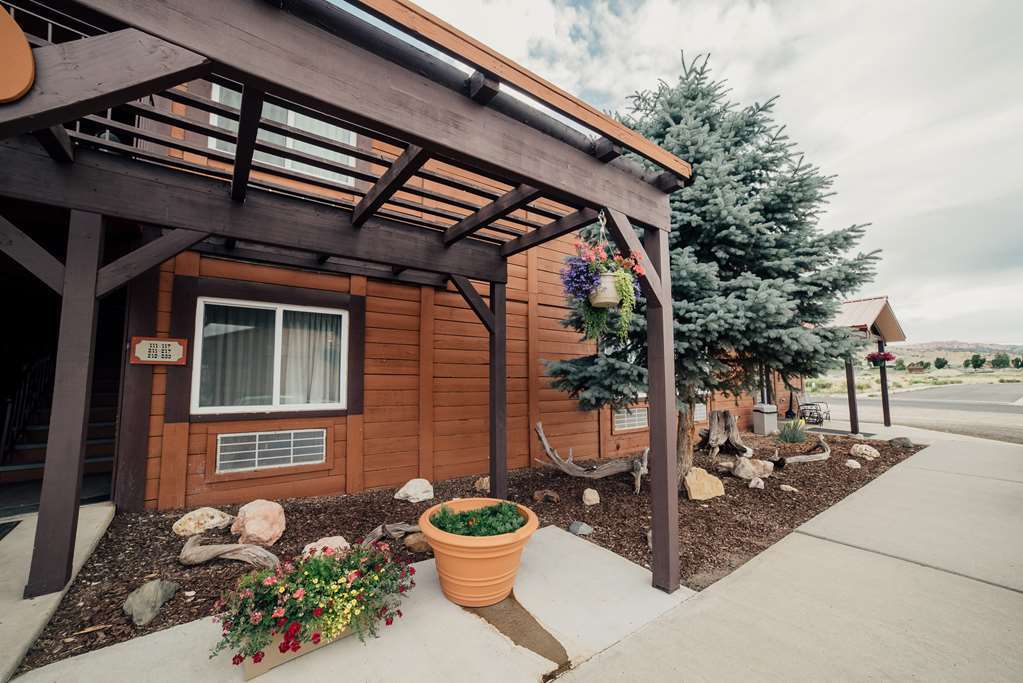 Red Ledges Hotel Tropic Exterior photo